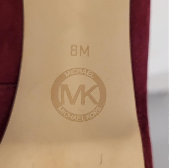 Michael Kors Burgundy Suede Platform Pump size 8 - Picture 9 of 10